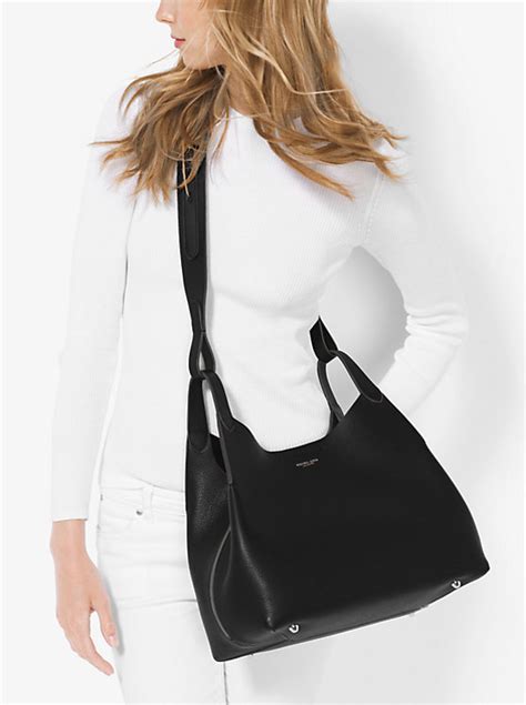 michael kors daria|Daria Large Leather Shoulder Bag .